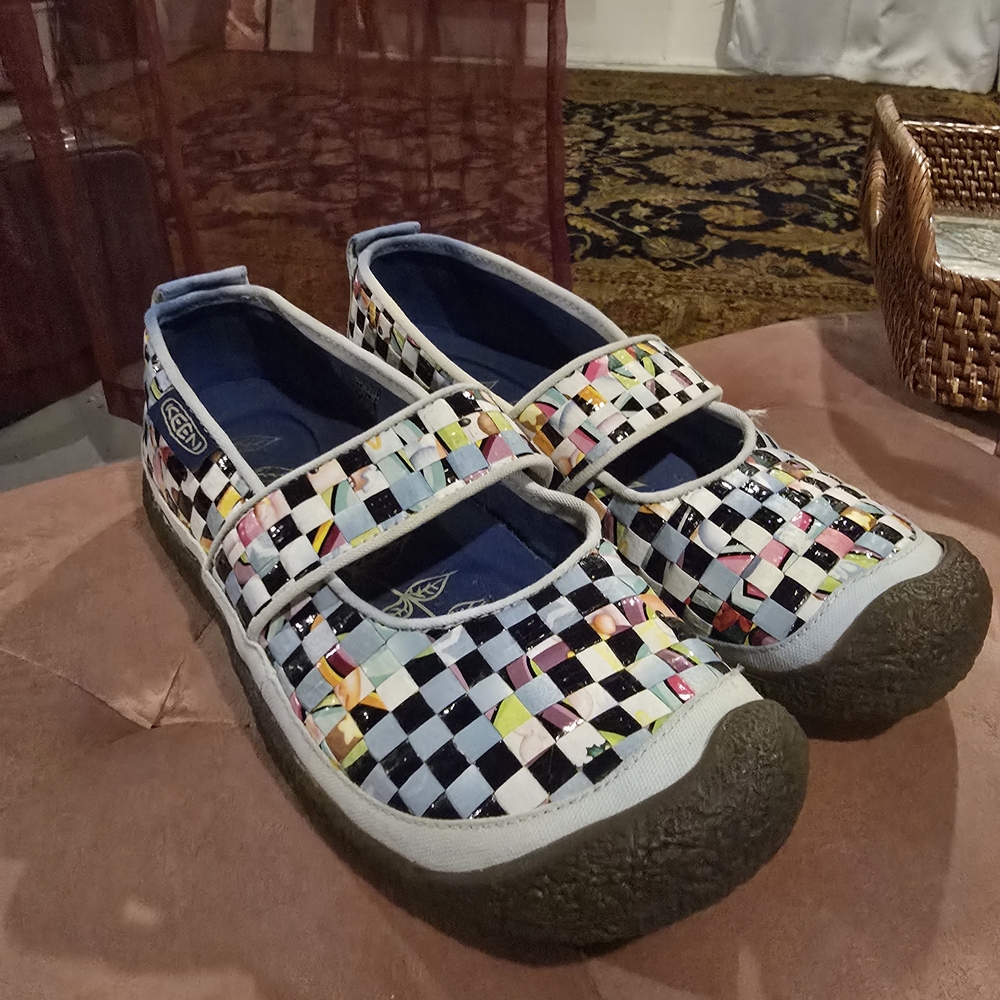 Keen Harvest Women's Size 8 Colorful Checkered Shoes